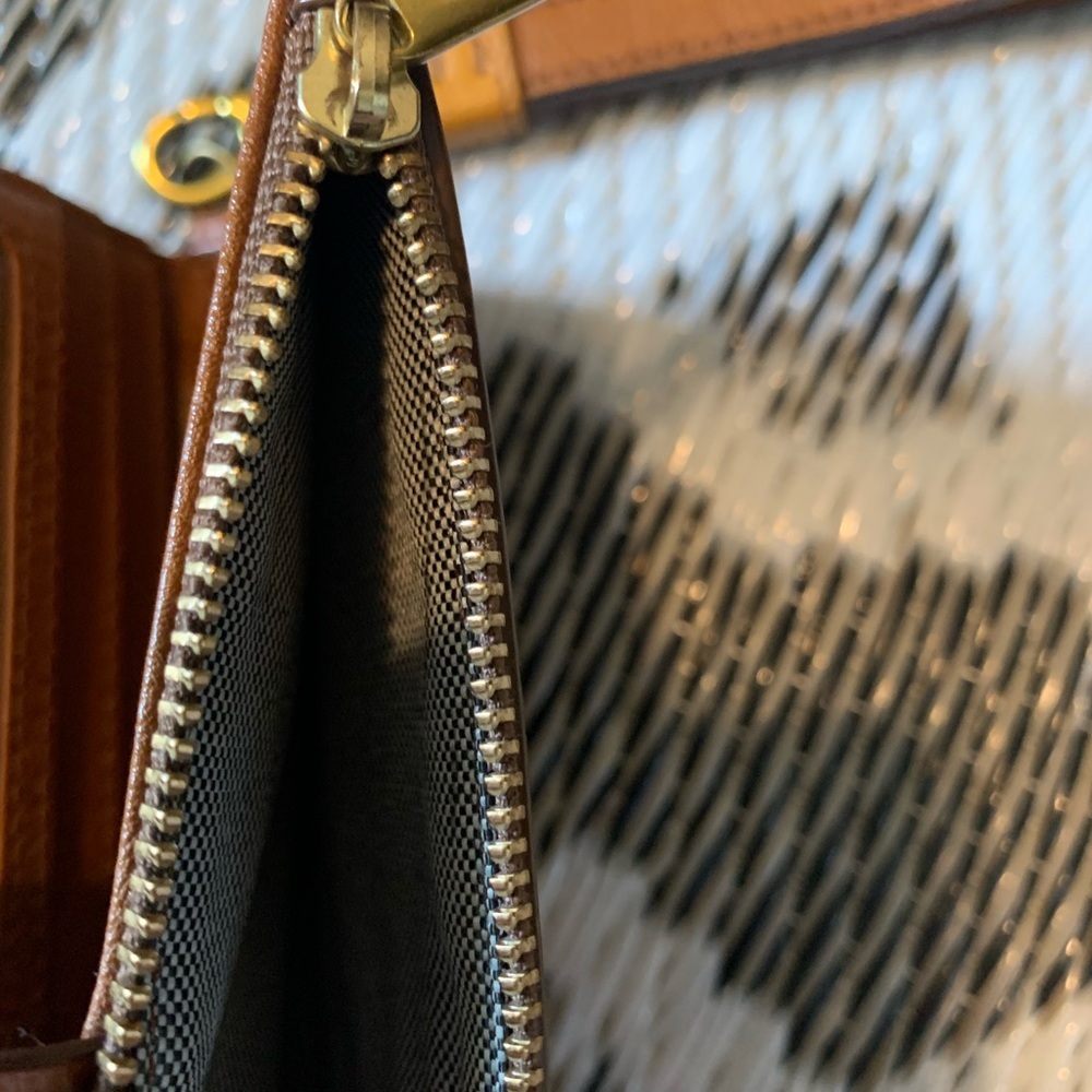 Fossil Caramel Leather Accessory - Picture 5 of 10